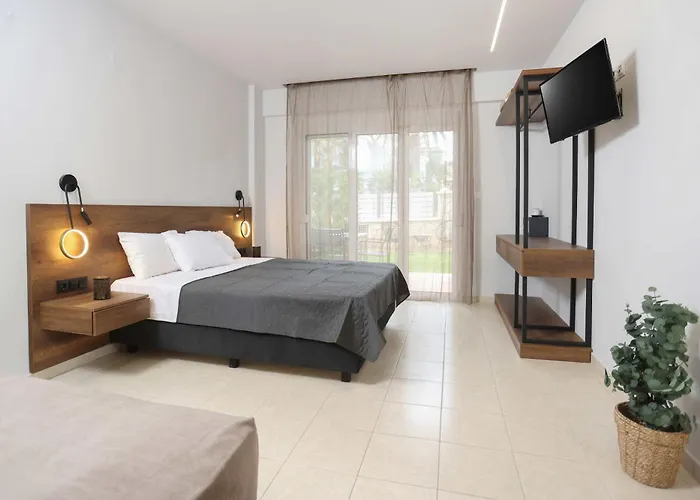 Danae Comfort Living