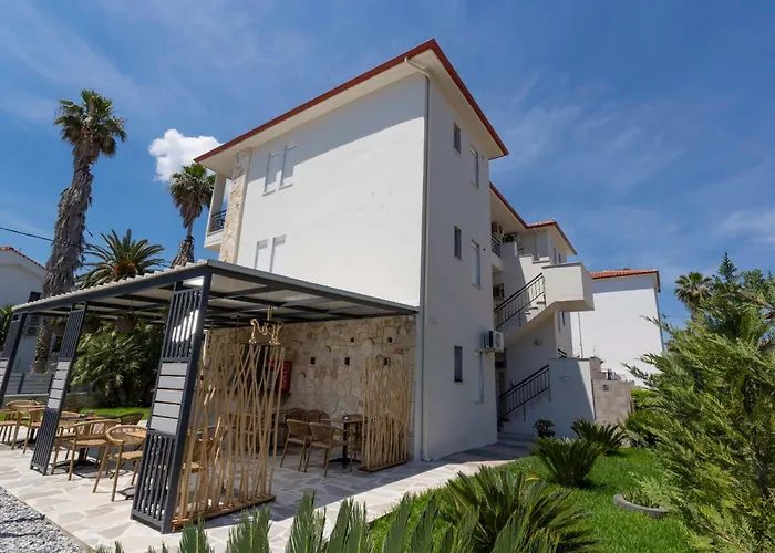 Danae Comfort Living * Pefkochori