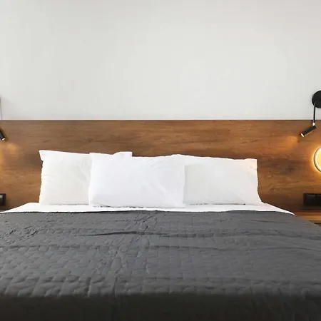 Danae Comfort Living *