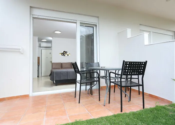 Danae Comfort Living