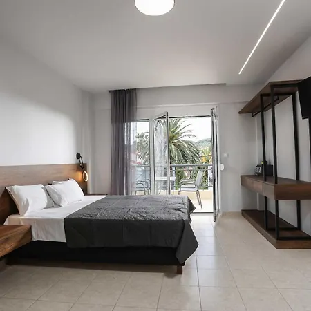 Danae Comfort Living * Pefkochori