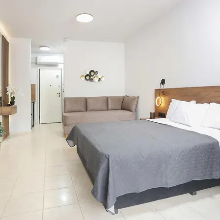 Danae Comfort Living Apartment *