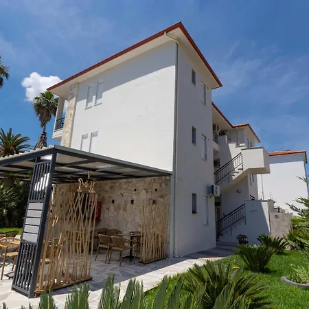 Danae Comfort Living * Pefkochori