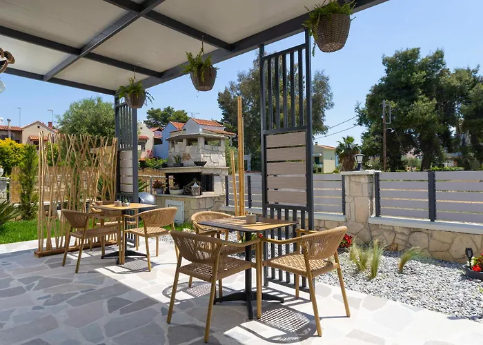 Danae Comfort Living *